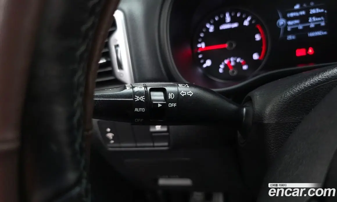 Kia Sportage 2016 2.0 автомат (гидро), фото 19