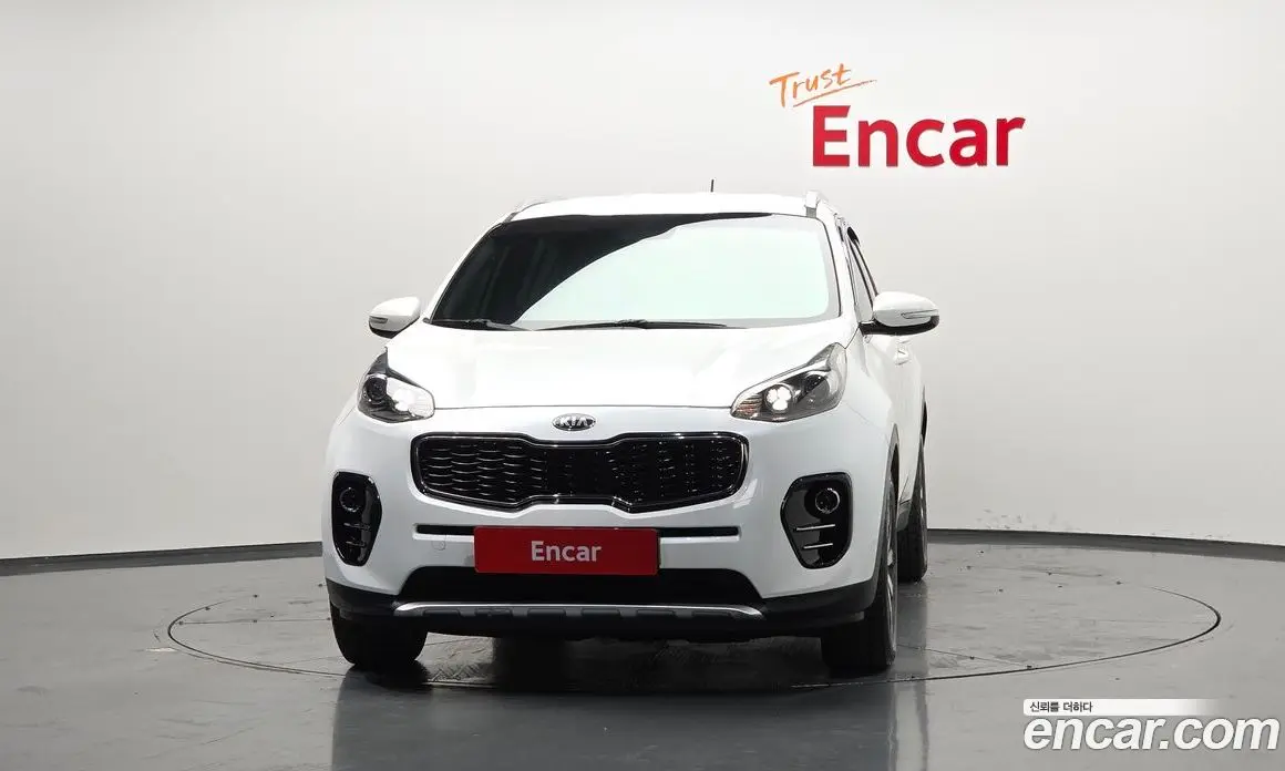 Kia Sportage 2016 2.0 автомат (гидро), фото 3