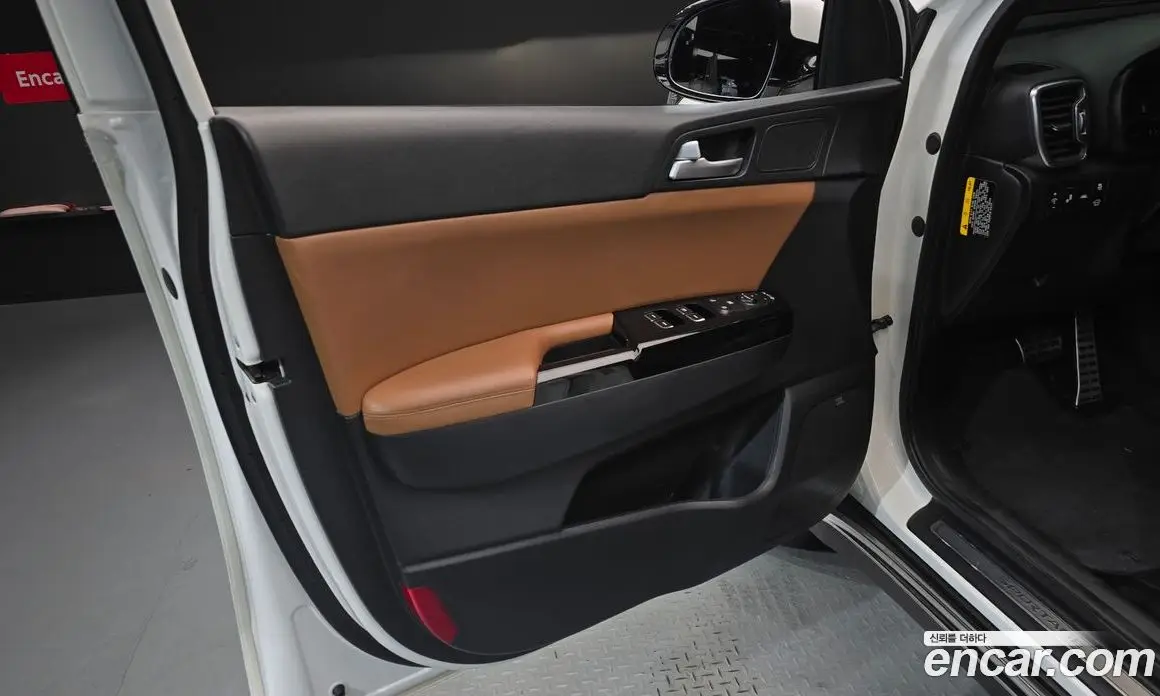 Kia Sportage 2017 2.0 автомат (гидро), фото 14