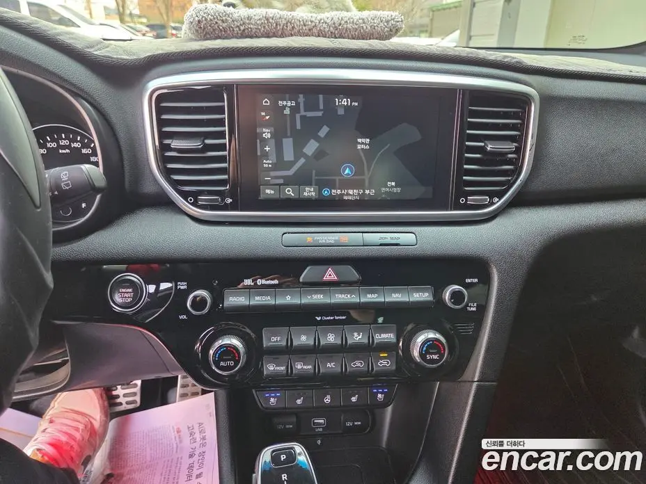 Kia Sportage 2018 2.0 автомат (гидро), фото 9