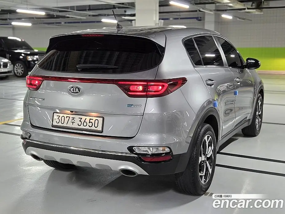 Kia Sportage 2019 2.0 автомат (гидро), фото 17