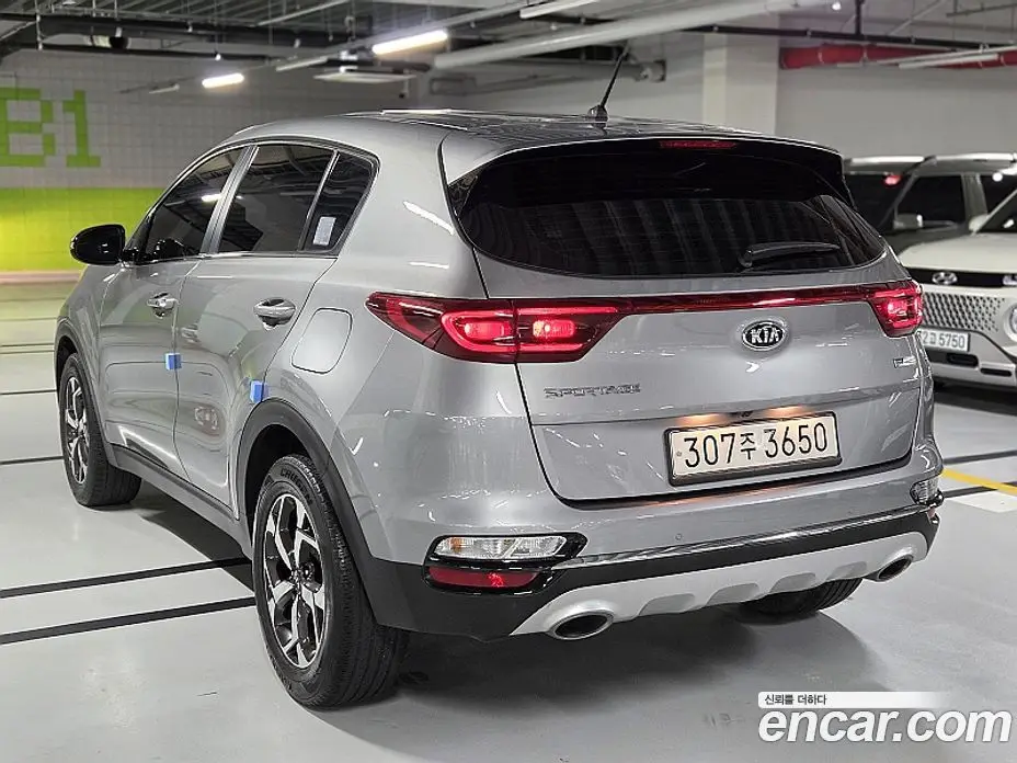 Kia Sportage 2019 2.0 автомат (гидро), фото 18