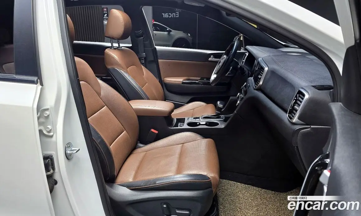 Kia Sportage 2019 2.0 автомат (гидро), фото 12