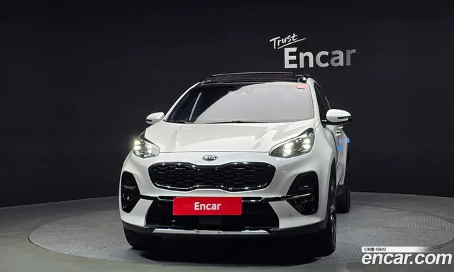 Kia Sportage 2019 2.0 автомат (гидро), миниатюра 3