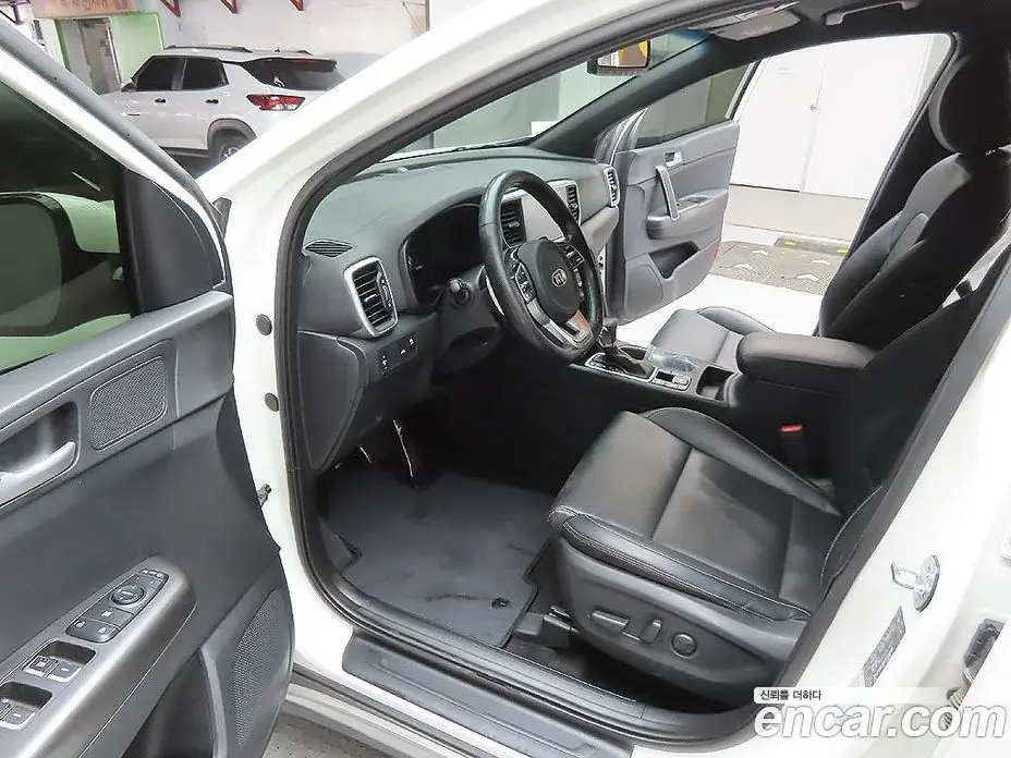 Kia Sportage 2021 2.0 автомат (гидро), фото 11 Kia Sportage 2021 2.0 автомат (гидро), фото 11