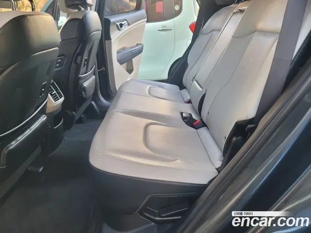 Kia Sportage 2022 1.6 автомат (гидро), миниатюра 11