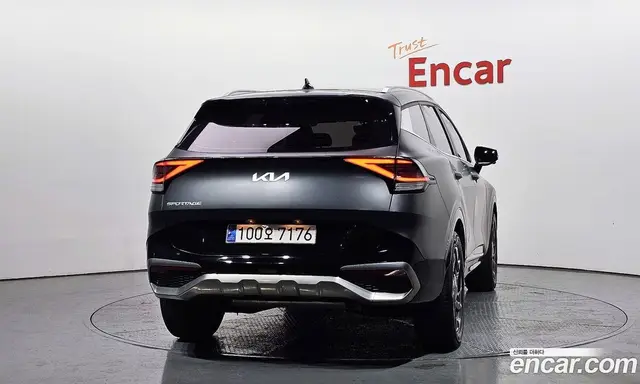 Kia Sportage 2022 1.6 автомат (гидро), миниатюра 4