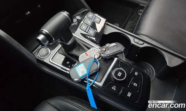 Kia Sportage 2023 2.0 автомат (гидро), миниатюра 9