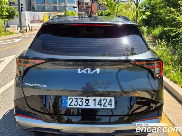 Kia Sportage 2025 1.6 автомат (гидро), миниатюра 3