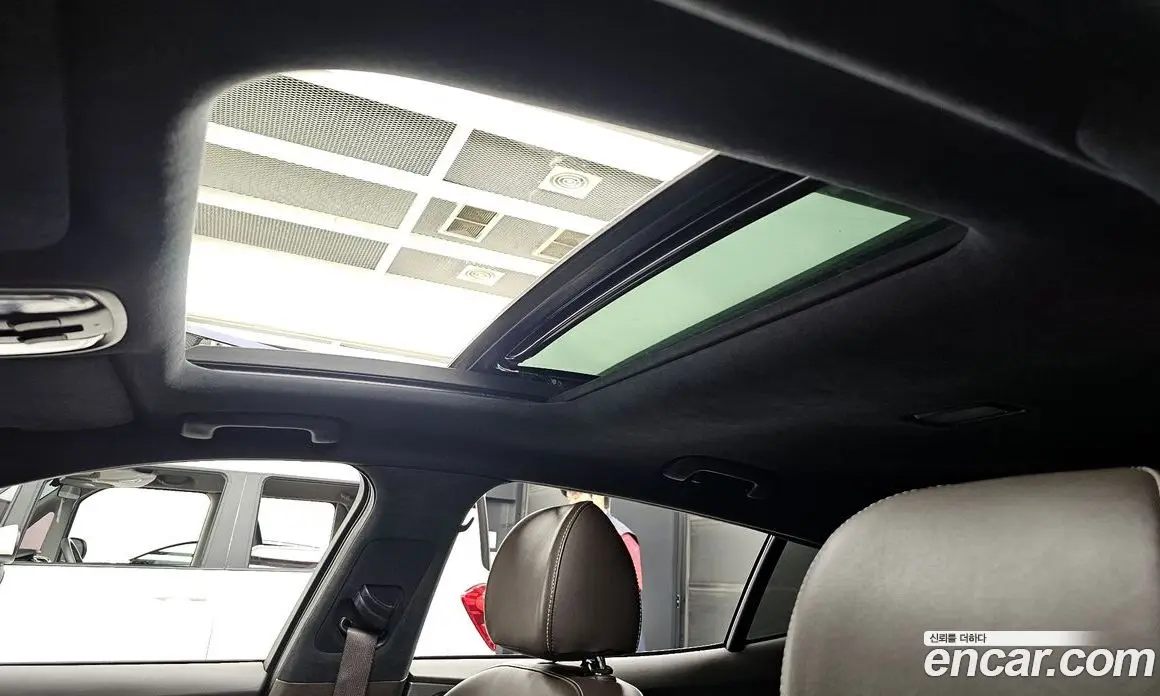 Kia Stinger 2018 2.0 автомат (гидро), фото 19