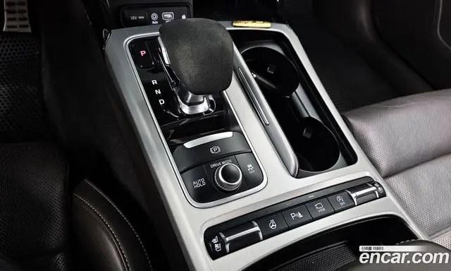 Kia Stinger 2018 2.0 автомат (гидро), миниатюра 9
