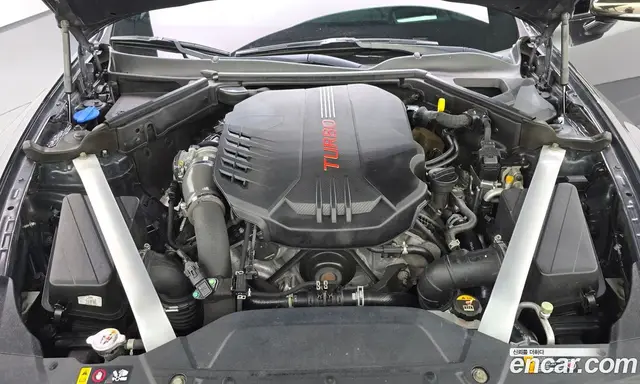 Kia Stinger 2018 3.3 автомат (гидро), миниатюра 6