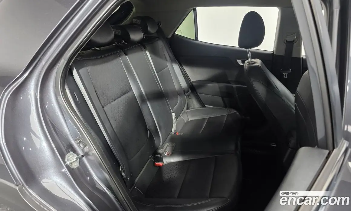 Kia Stonic 2017 1.6 автомат (гидро), фото 16