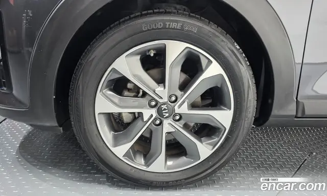 Kia Stonic 2017 1.6 автомат (гидро), миниатюра 4