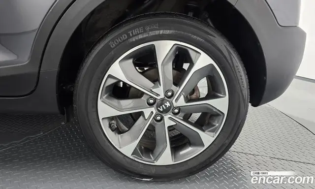 Kia Stonic 2017 1.6 автомат (гидро), миниатюра 6