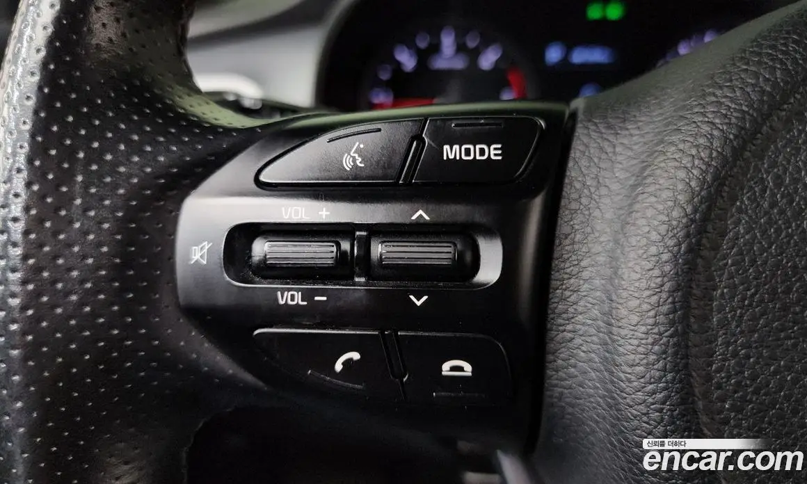 Kia Stonic 2019 1.6 автомат (гидро), фото 17