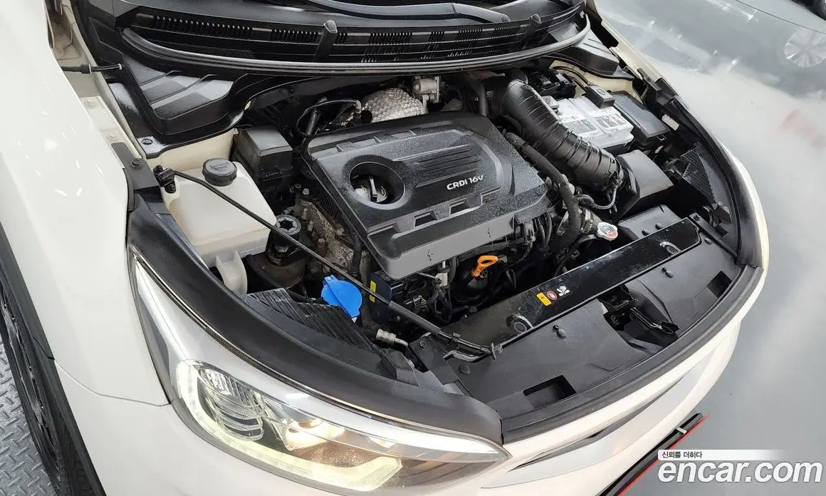 Kia Stonic 2019 1.6 автомат (гидро), фото 6