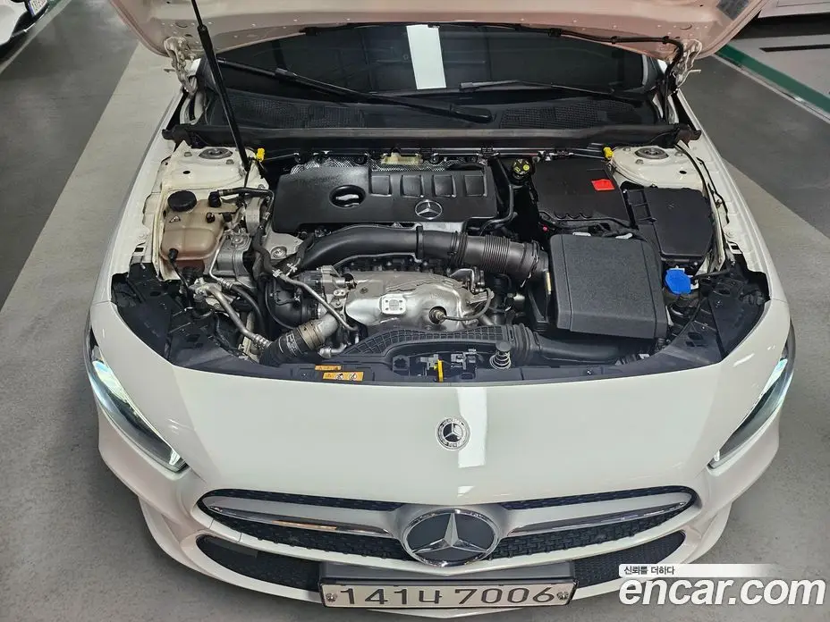 Mercedes-Benz A-Class 2020 2.0 автомат (гидро), фото 17 Mercedes-Benz A-Class 2020 2.0 автомат (гидро), фото 17