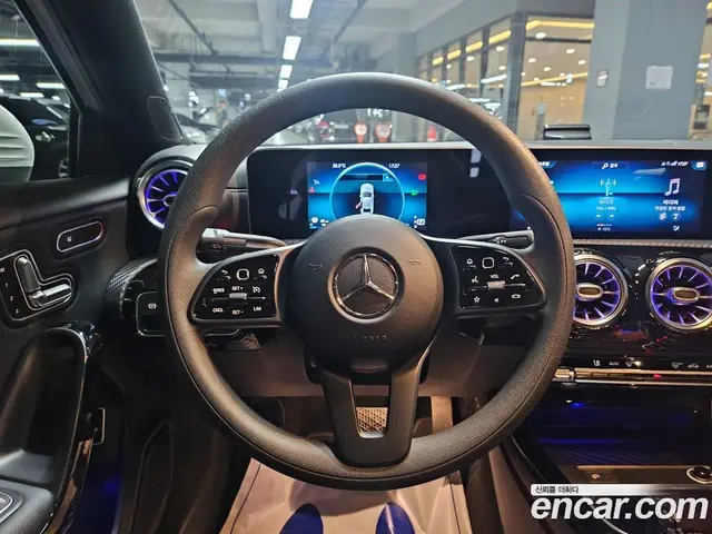 Mercedes-Benz A-Class 2020 2.0 автомат (гидро), миниатюра 8 Mercedes-Benz A-Class 2020 2.0 автомат (гидро), миниатюра 8