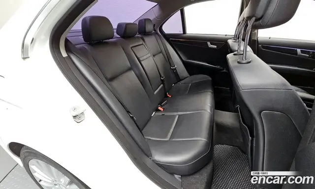 Mercedes-Benz C-Class 2014 2.1 автомат (гидро), миниатюра 12