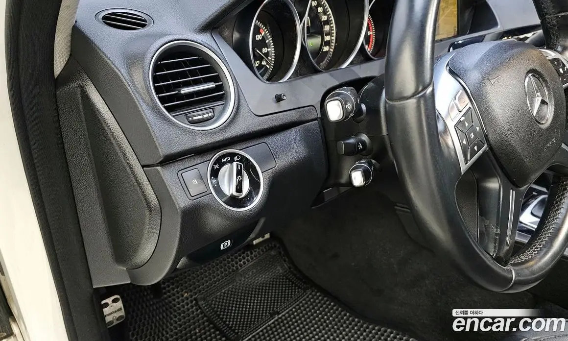 Mercedes-Benz C-Class 2014 2.1 автомат (гидро), фото 17