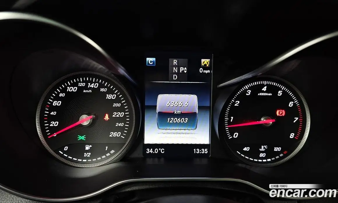Mercedes-Benz C-Class 2016 2.0 автомат (гидро), фото 8 Mercedes-Benz C-Class 2016 2.0 автомат (гидро), фото 8