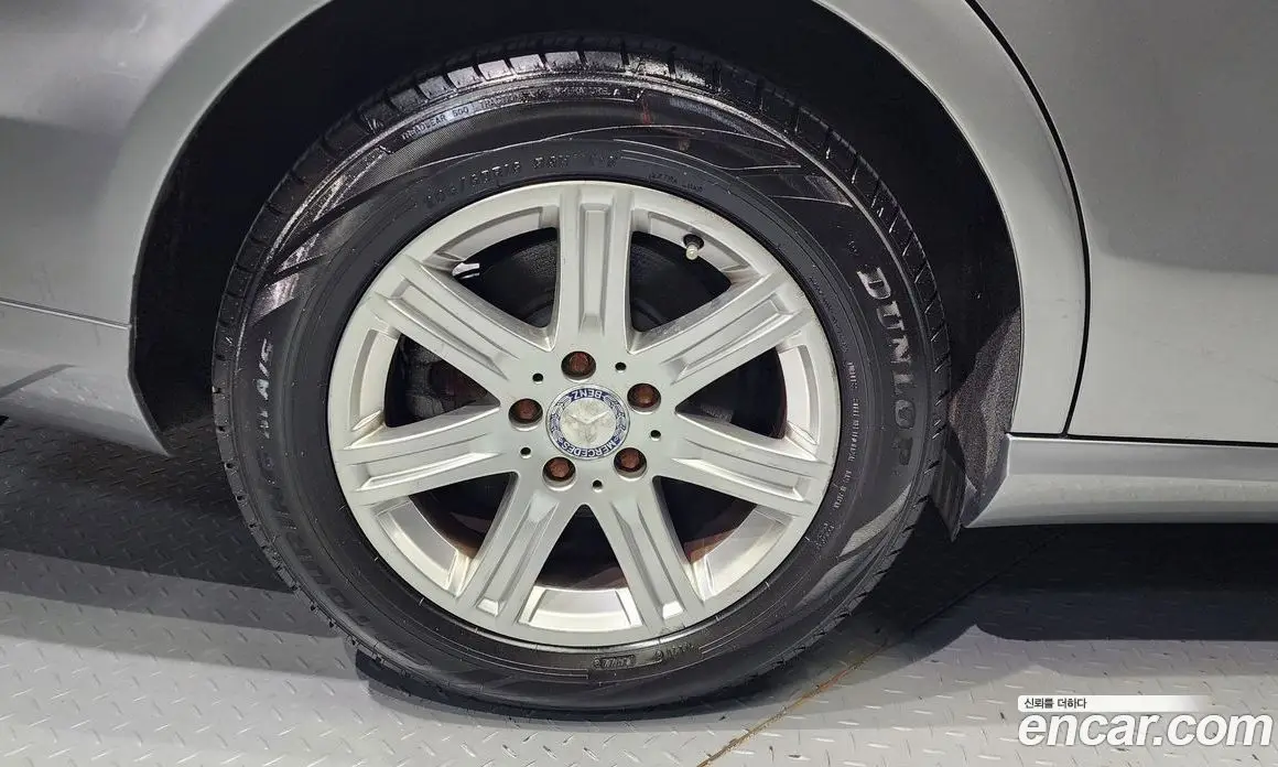 Mercedes-Benz E-Class 2012 1.8 автомат (гидро), фото 5