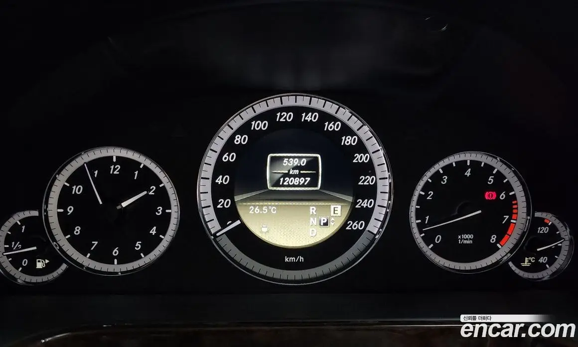 Mercedes-Benz E-Class 2012 1.8 автомат (гидро), фото 8
