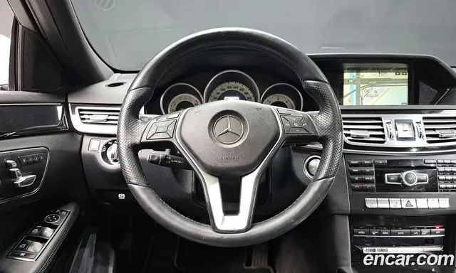 Mercedes-Benz E-Class 2013 2.1 автомат (гидро), миниатюра 12