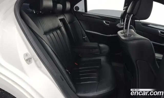 Mercedes-Benz E-Class 2013 2.1 автомат (гидро), миниатюра 12