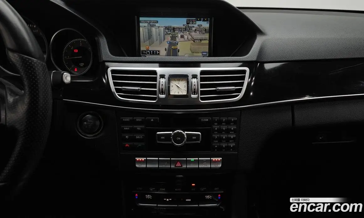 Mercedes-Benz E-Class 2013 2.1 автомат (гидро), фото 15 Mercedes-Benz E-Class 2013 2.1 автомат (гидро), фото 15