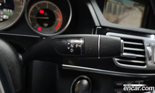 Mercedes-Benz E-Class 2013 2.1 автомат (гидро), миниатюра 9 Mercedes-Benz E-Class 2013 2.1 автомат (гидро), миниатюра 9