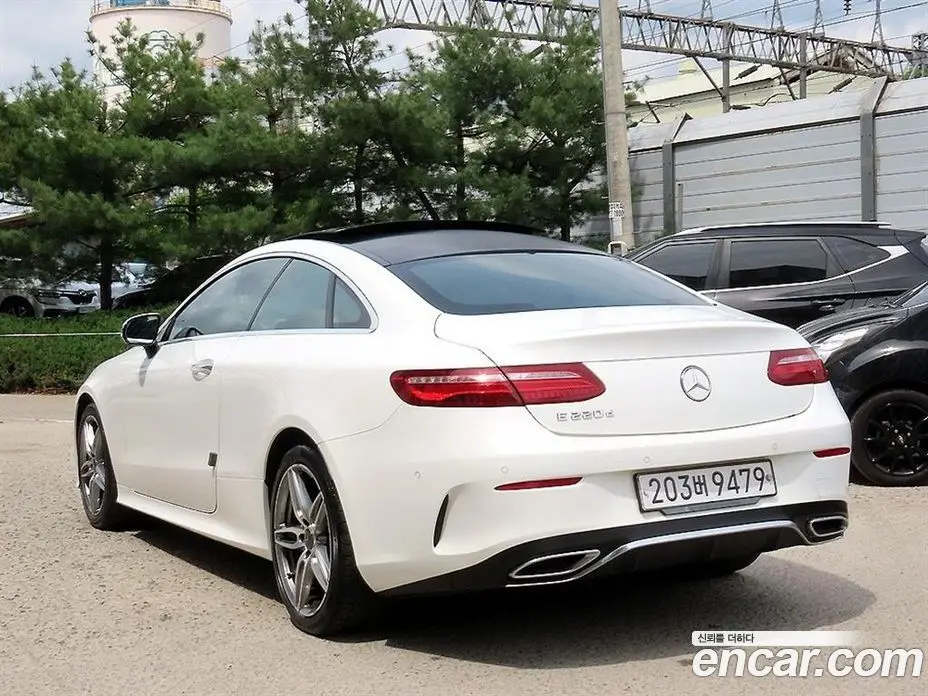 Mercedes-Benz E-Class 2017 1.9 автомат (гидро), фото 3 Mercedes-Benz E-Class 2017 1.9 автомат (гидро), фото 3