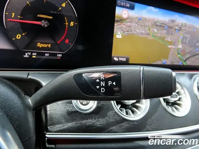 Mercedes-Benz E-Class 2017 1.9 автомат (гидро), миниатюра 10 Mercedes-Benz E-Class 2017 1.9 автомат (гидро), миниатюра 10