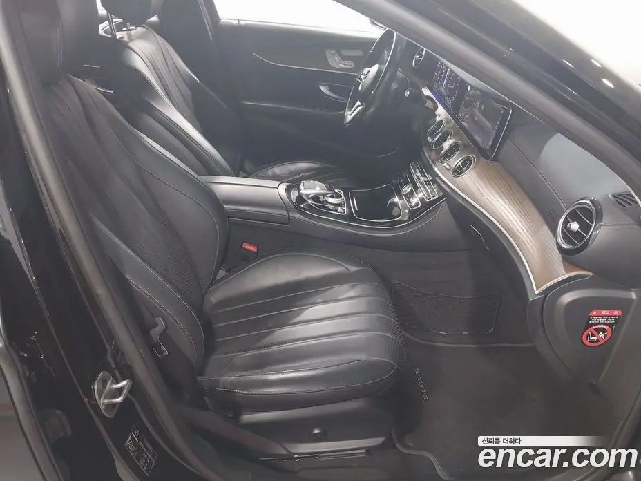 Mercedes-Benz E-Class 2019 2.0 автомат (гидро), фото 15