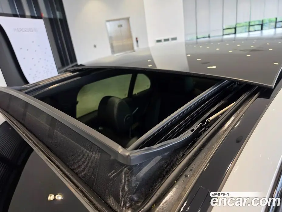 Mercedes-Benz E-Class 2023 3.0 автомат (гидро), фото 13