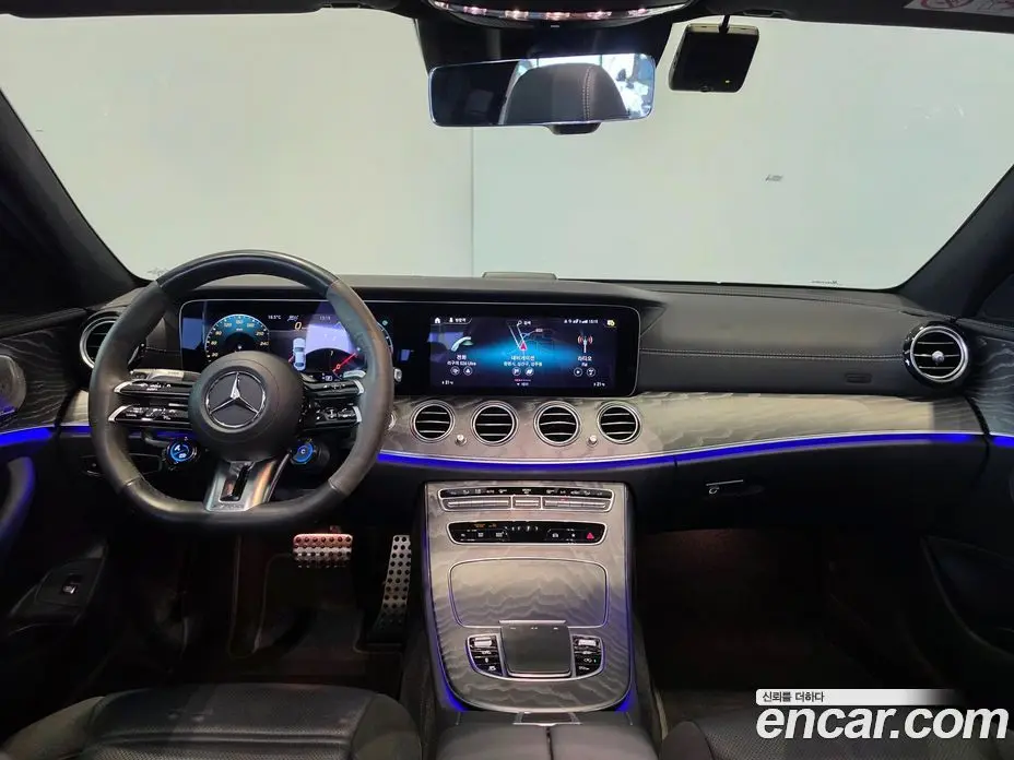 Mercedes-Benz E-Class 2023 3.0 автомат (гидро), фото 8
