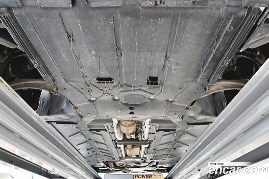 Mercedes-Benz GLB-Class 2021 1.9 автомат (гидро), фото 20 Mercedes-Benz GLB-Class 2021 1.9 автомат (гидро), фото 20