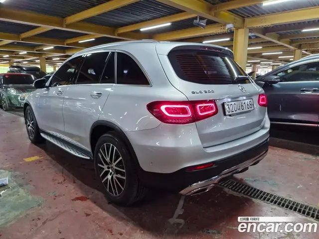 Mercedes-Benz GLC-Class 2020 2.0 автомат (гидро), миниатюра 4