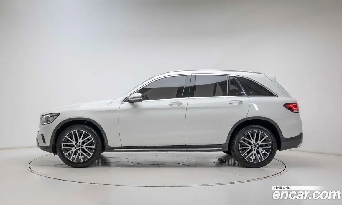 Mercedes-Benz GLC-Class 2021 1.9 автомат (гидро), фото 8 Mercedes-Benz GLC-Class 2021 1.9 автомат (гидро), фото 8