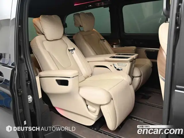 Mercedes-Benz V-Class 2018 2.1 автомат (гидро), миниатюра 12