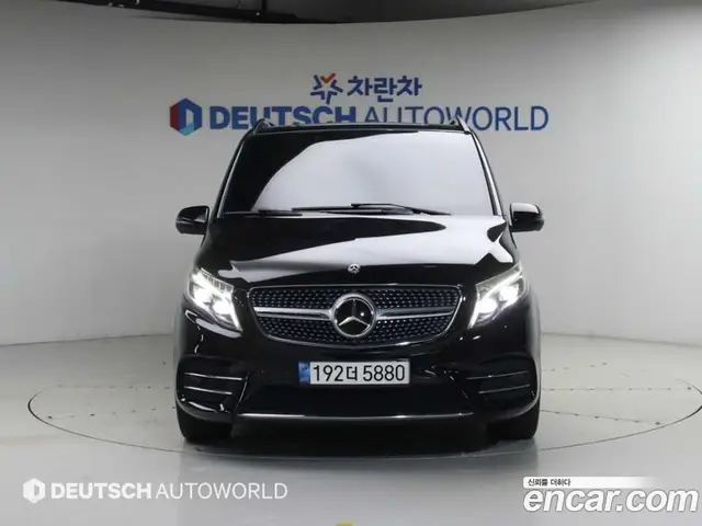 Mercedes-Benz V-Class 2018 2.1 автомат (гидро), миниатюра 3