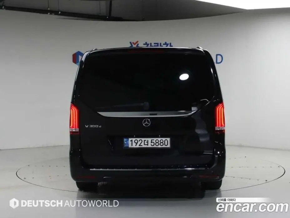 Mercedes-Benz V-Class 2018 2.1 автомат (гидро), фото 4