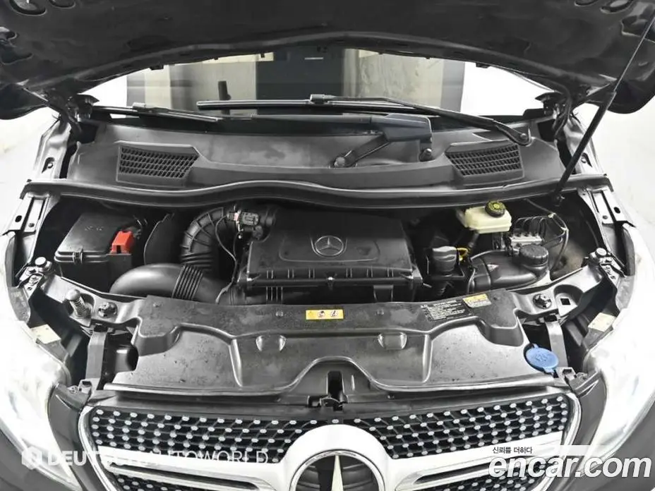 Mercedes-Benz V-Class 2018 2.1 автомат (гидро), фото 6