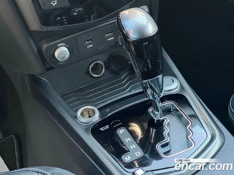 SsangYong TIBOLI 2017 1.6 автомат (гидро), фото 15