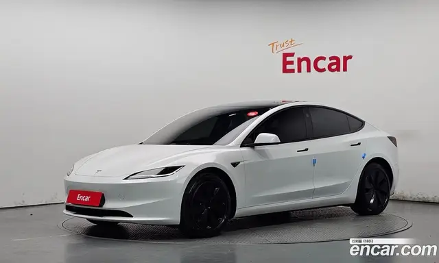 Tesla Model 3, 2024, 42 818 км