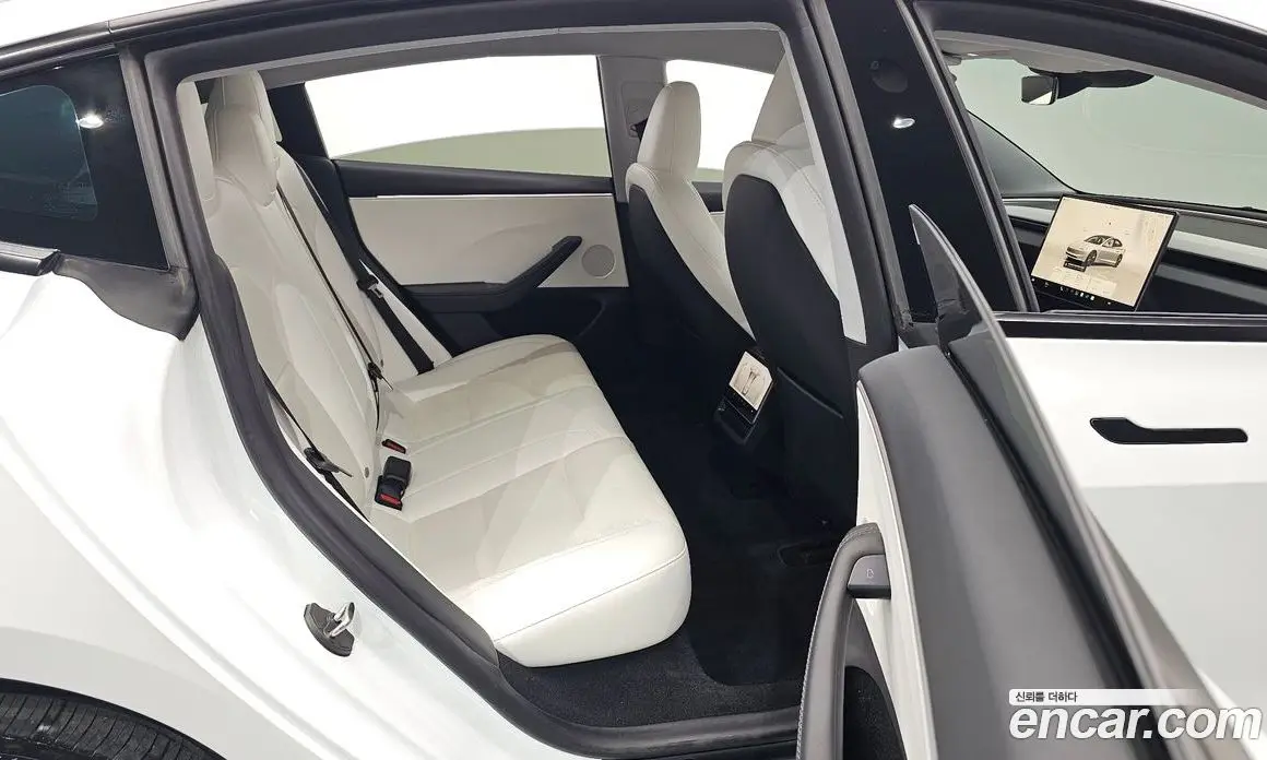 Tesla Model 3 2024 0.2 автомат (гидро), фото 11 Tesla Model 3 2024 0.2 автомат (гидро), фото 11