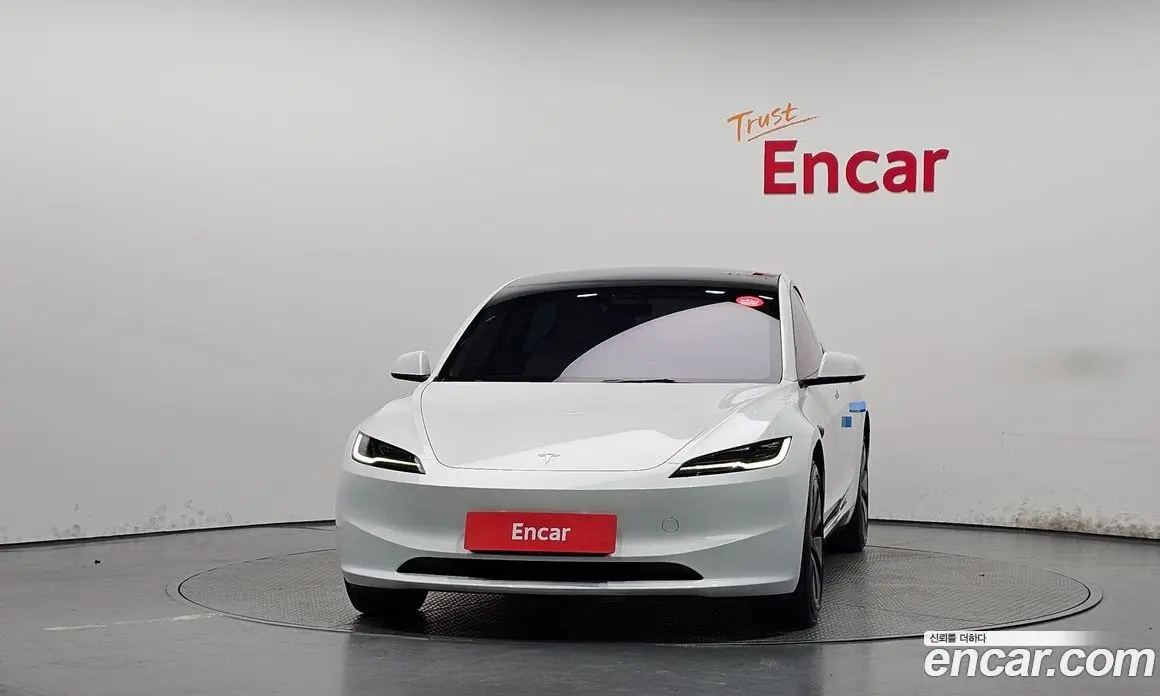 Tesla Model 3 2024 0.2 автомат (гидро), фото 3 Tesla Model 3 2024 0.2 автомат (гидро), фото 3