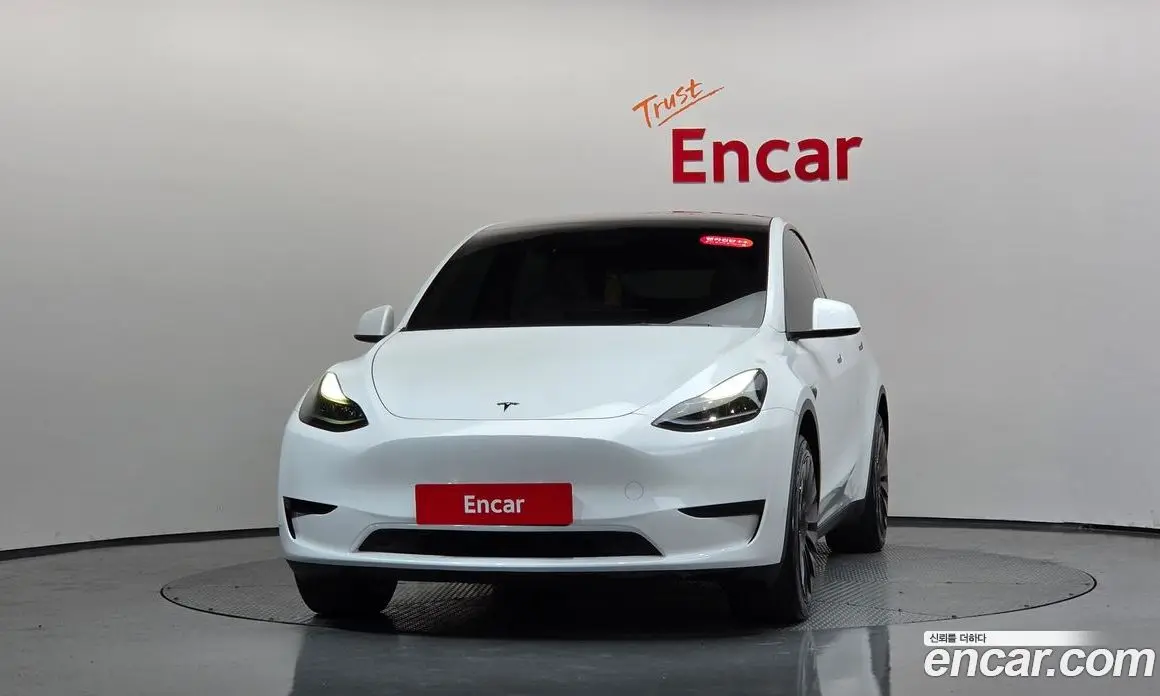 Tesla Model Y 2024 0.2 автомат (гидро), фото 2 Tesla Model Y 2024 0.2 автомат (гидро), фото 2