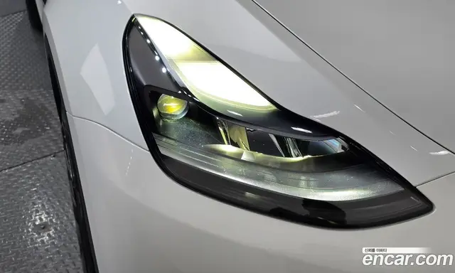 Tesla Model Y 2024 0.2 автомат (гидро), миниатюра 7 Tesla Model Y 2024 0.2 автомат (гидро), миниатюра 7